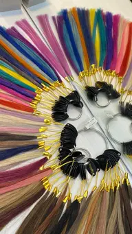 🌈【シールエクステ(1本330円)】🌈【本数によって値段が異なります】(カラーバリエーション豊富です)