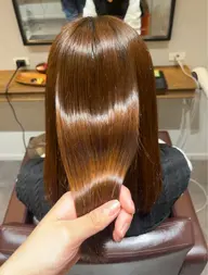 【平日限定🔥】💫艶々ストレート＋メンテナンスカット🌟