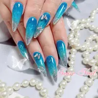 オフなし❣️❣️スカルプ長さだし+持ち込みデザイン【ジェルオフ+500円】