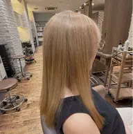 韓国風ダブルカラー🌙（ブリーチ1回＋透明感カラー＋カット無料艶TR）