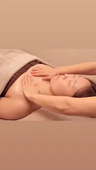 よもぎ蒸し以上に発汗◎ジャムウテントとデコルテ集中トリートメント＆クラニアルヘッドスパ（ドライヘッドスパ）