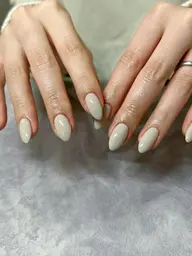 パラジェル使用💛ワンカラー➕甘皮ケア付き⚠️オフあり