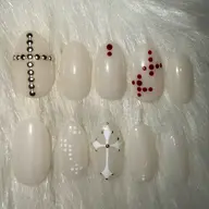 【学割U24】海外トレンド/Y2Kネイル定額🦋（オフなし）￥5000（補足説明必読）