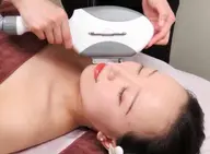 透明感UP! お顔コラーゲン脱毛一回