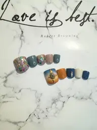 デザインフットネイル【新規限定】付け替えオフ込み♡バブルフットバス&甘皮処理込み♡¥8500