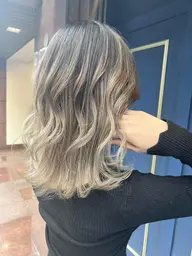 カット＋バレイヤージュカラー✨