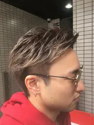 頭皮をサッパリ！カット+頭皮クレンジング