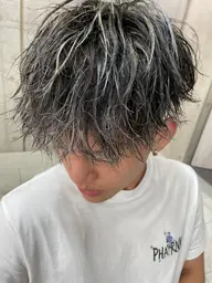 SNS話題‼️メッシュ💈+カット✂️+眉毛カット✂️