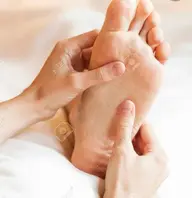 足ツボ🦶30分(足裏のみ)足湯付き★