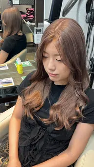 【外国人風】Wカラー(ハイライト+オンカラー)+トリートメント