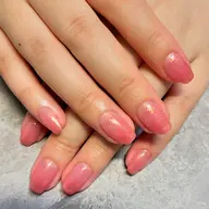 ①シンプルに美しくケア+フォルム重視のone color