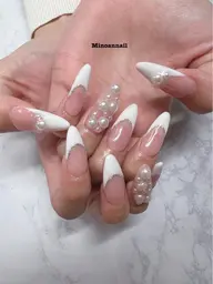 ソフトジェルオフ無料★ミニモ限定価格★ハンドチップ10本長さ出し＋トレンド定額コース➕500円でパラジェルに変更可能