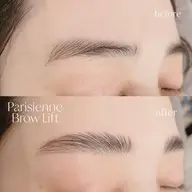 ✧ パリジェンヌラッシュリフト＋眉WAX 骨格から割り出す黄金比デザイン