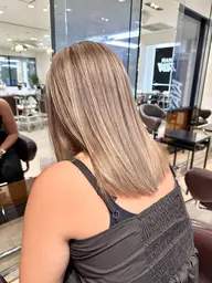 外国人系カラー【フルブリーチ/シャドールーツ/バレイヤージュ】