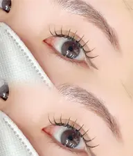 4/8限定✨ 【新宿三丁目】【無料モデル】5Dボリュームラッシュ60束【リペア、オフ不可】