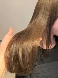 イルミナカラー+うる艶TR (前髪cutあり)