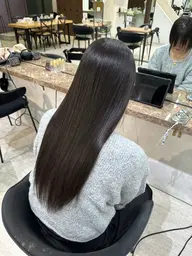 限定特別価格¥16,500→9,000 カット+縮毛矯正✨