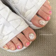 【オフ込】フットネイル✨親指アート💅🩵フットバス付🛁他店オフ＋500円