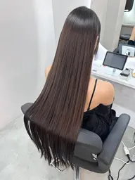 カラーしながら艶髪復活/髪質改善inカラー土日祝+¥500