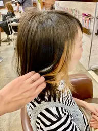 カット＋インナー＋イヤリング（ブリーチ➕カラー）