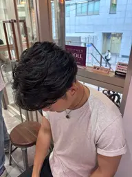 【✨️イチオシメニュー✨️⠀】メンズフェザーパーマ+カット