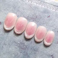 チークマグネットフレンチネイル〈オフ無し〉