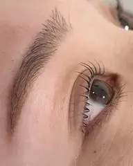 【大人気セットメニュー】パリジェンヌorデザインパーマ&美眉waxスタイリング