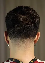 髪に無頓着でもOK⭕️印象アップの時短カット✂️＋清潔感が欲しいあなたへ。✨🆕✨