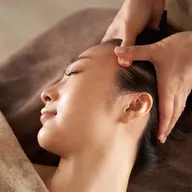 小顔矯正フェイシャルマッサージ