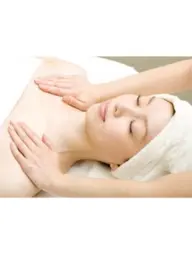 🌸ネック&デコルテマッサージ【20分】🌸