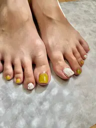 フットジェルネイル💅アート4​〜​6本なんでも🆗(オフ込み)60分​〜​90分コース