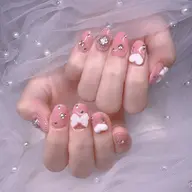 ハンドネイルやり放題¥8500 （初回ソフトジェルオフ無料）シンプルデザイン限り