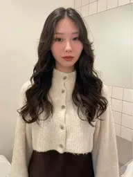 カット+ コテ巻き風デジタルパーマ+3stepトリートメント🥚