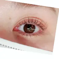 次世代まつ毛パーマ　パリジェンヌラッシュリフト