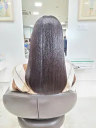 カット+髪質改善ストレート(縮毛矯正)+10STEPトリートメント⭐️(メンズの方も◎)