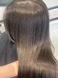 ブリーチ無しダブルカラー⭐️ダメージレスケアカラー+髪質改善ウルトワ水素トリートメント