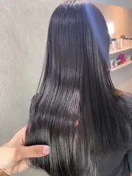 【クセが気になる方へ】　艶髪ストレート（縮毛矯正）+カット ¥16500