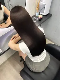 【🉐3,4月ご新規様限定】人気No.③艶髪🔥カット+✨縮毛矯正✨+🌈カラー🌈+クイックトリートメント