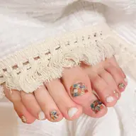 アートし放題フットネイル（オフ有り）