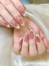 ワンホンネイル　チークネイルマグネットフレンチ