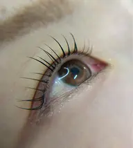 🌷1周年クーポン🌷1日2名様🎀パリジェンヌ、ラッシュリフト上のみ🎀アイシャンプー、ケラチン補給コーティング付き