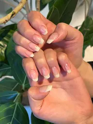 🍒練習モデル🍒オフあり フレンチ🖤(ベースはクリアのみになります。追加不可）