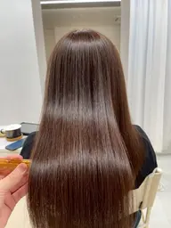 艶サラ髪質改善ストレート➕似合わせカット🌈