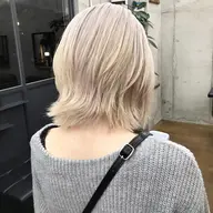 【2回目以降来店の方】ダブルカラー(ケアブリーチ1回​〜​)+クイックトリートメント+メンテナンスカット