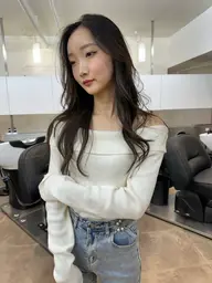 限定クーポン　　　　　　　　　　　　　　　　　　　[人気No2✨]トレンドカラー＋クイックトリートメント