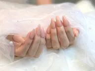 〈チップ長さ出し〉ワンカラーorラメグラデーション❣️¥6800《ミニモ限定✨大きいパーツ１つ無料》