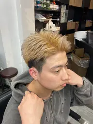 【50%OFF】メンズブリーチオンカラー+最上級トリキュアトリートメント💈