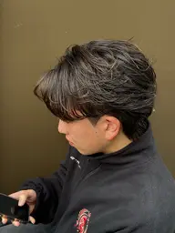 カット+フェザーパーマ+KÉRASTASEトリートメント