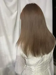 ⭐︎自然なストレートヘアに⭐︎ カット+ナチュラル縮毛矯正+ナノミストトリートメント¥13,000