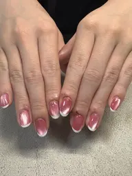 🎄マグネットベースにフレンチ💅⭐️カラーは沢山ありますよー水の様なちゅるん系あります！